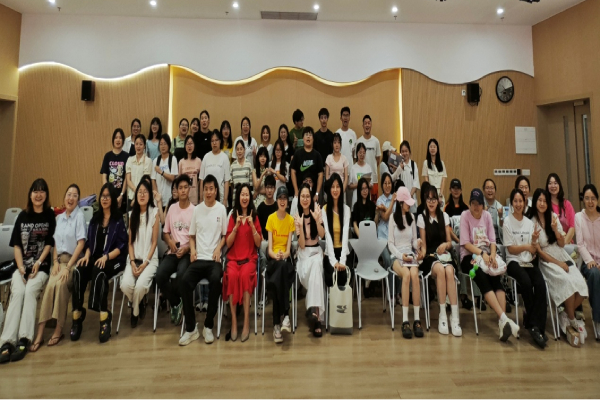 图片8.jpg